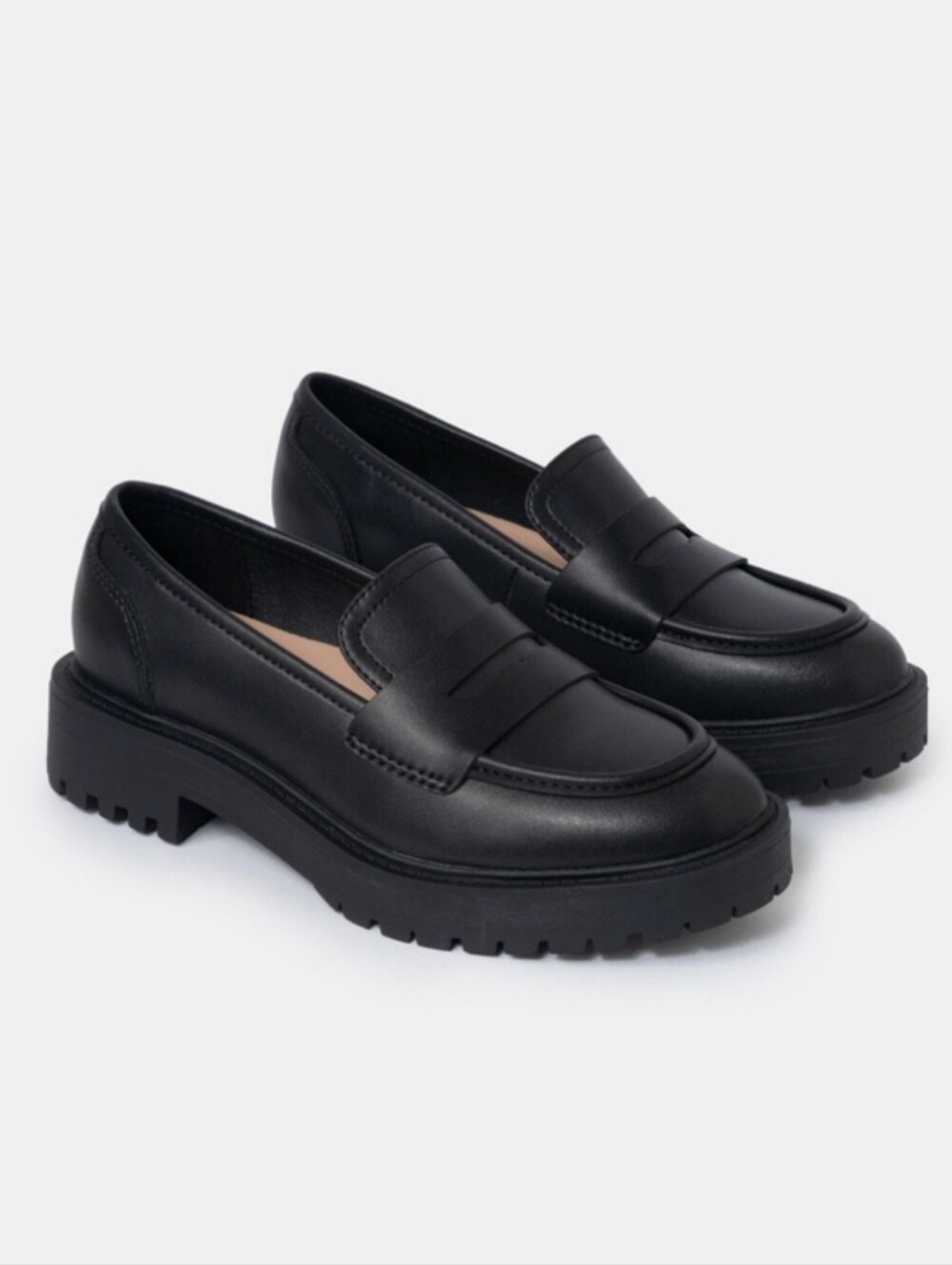 NWOB WYDR Studios Tate Vegan Leather Loafers 7.5 Wide